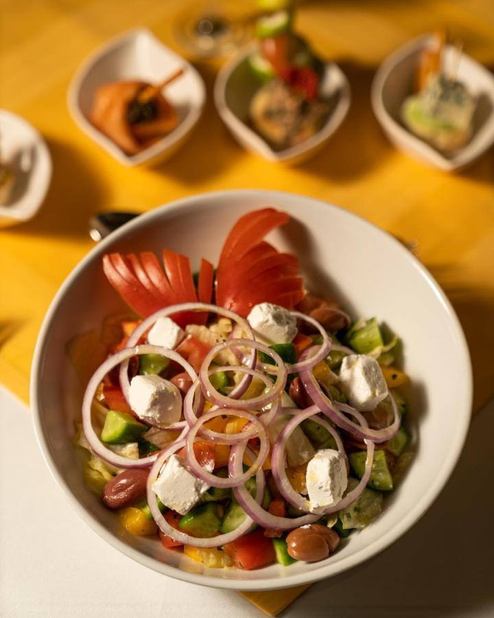Hotel Grand Ocean El Sokhna Ain Suchna Exterior foto Greek salad