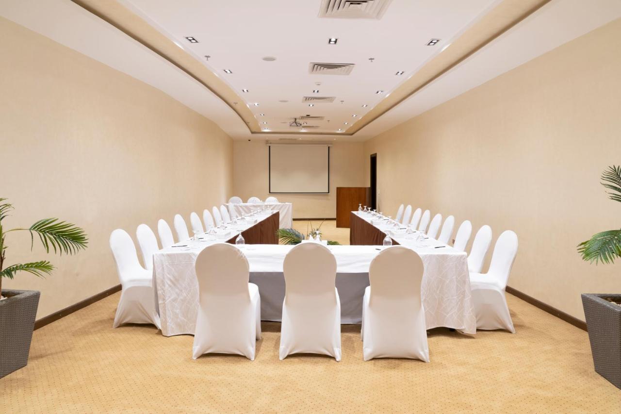 Hotel Grand Ocean El Sokhna Ain Suchna Exterior foto Meeting room at the hotel