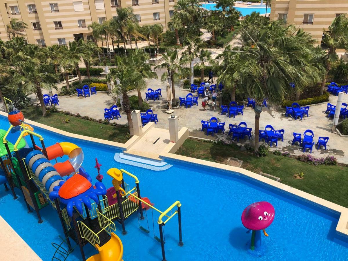 Hotel Grand Ocean El Sokhna Ain Suchna Exterior foto The resort's water park